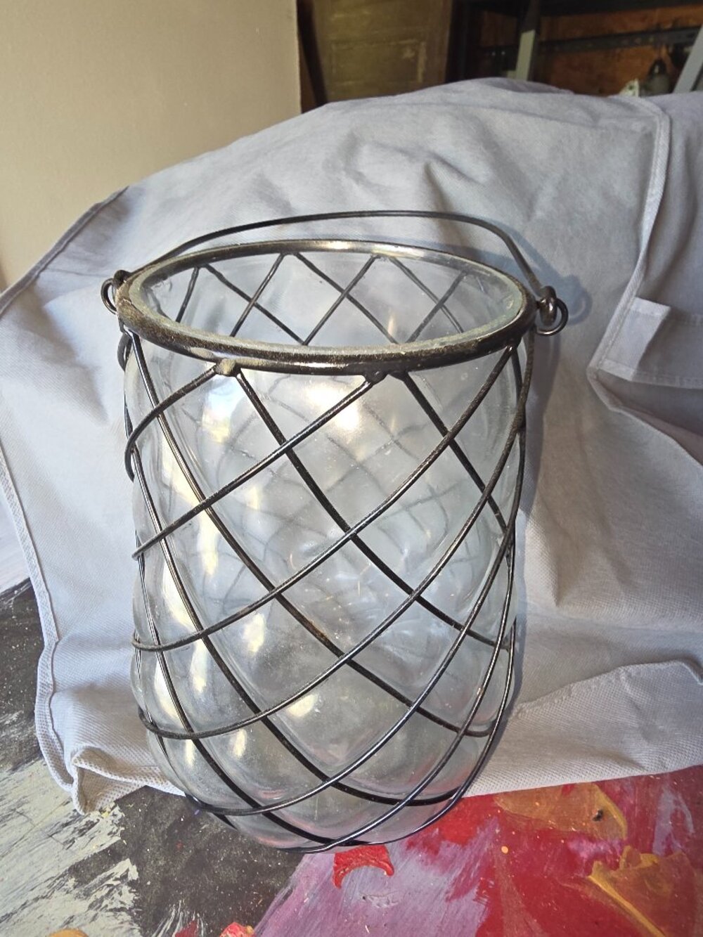 Glass vase with handle and wire cage - 5"x15"